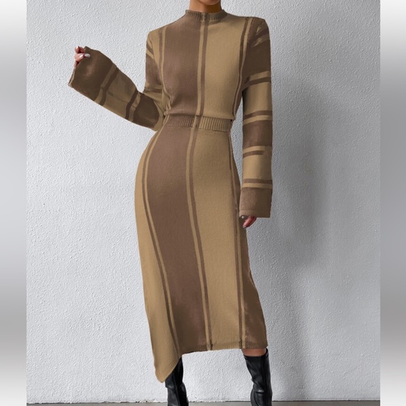 Cozy Striped Pattern Slit Hem Sweater Dress - Picture 6 of 7